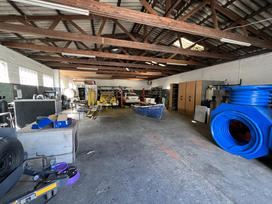 To Let commercial Property for Rent in Triangle Farm Western Cape